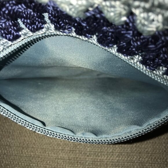 Vintage Lina Woven Knit Multi-Striped Bag, Tote - Picture 15 of 16